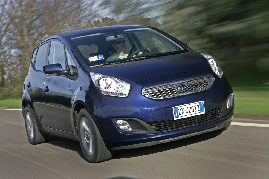  Kia Venga 2010 года  (фото 68 из 199)